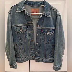 Classic Levi’s denim jacket